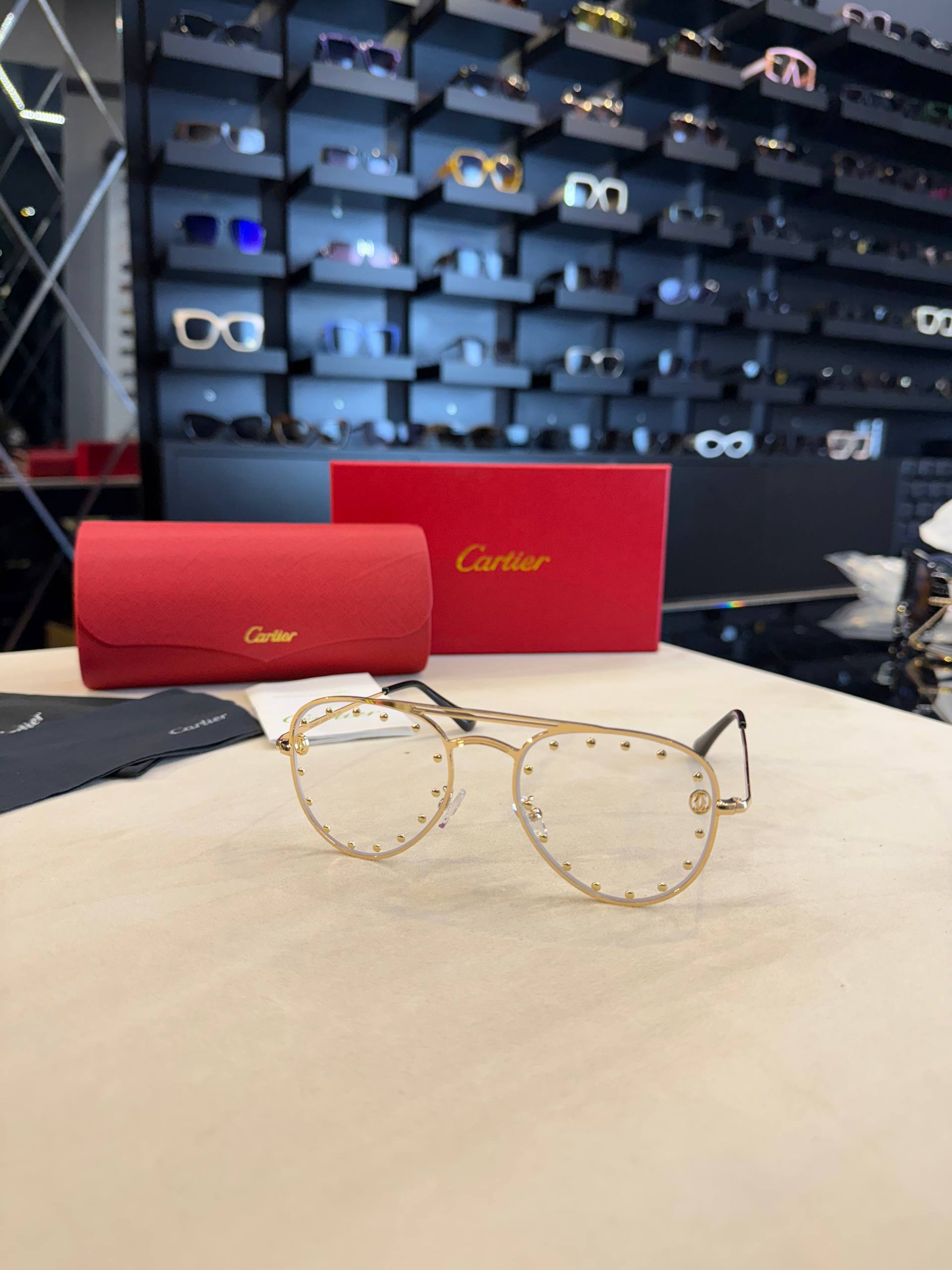 Cartier - CR08