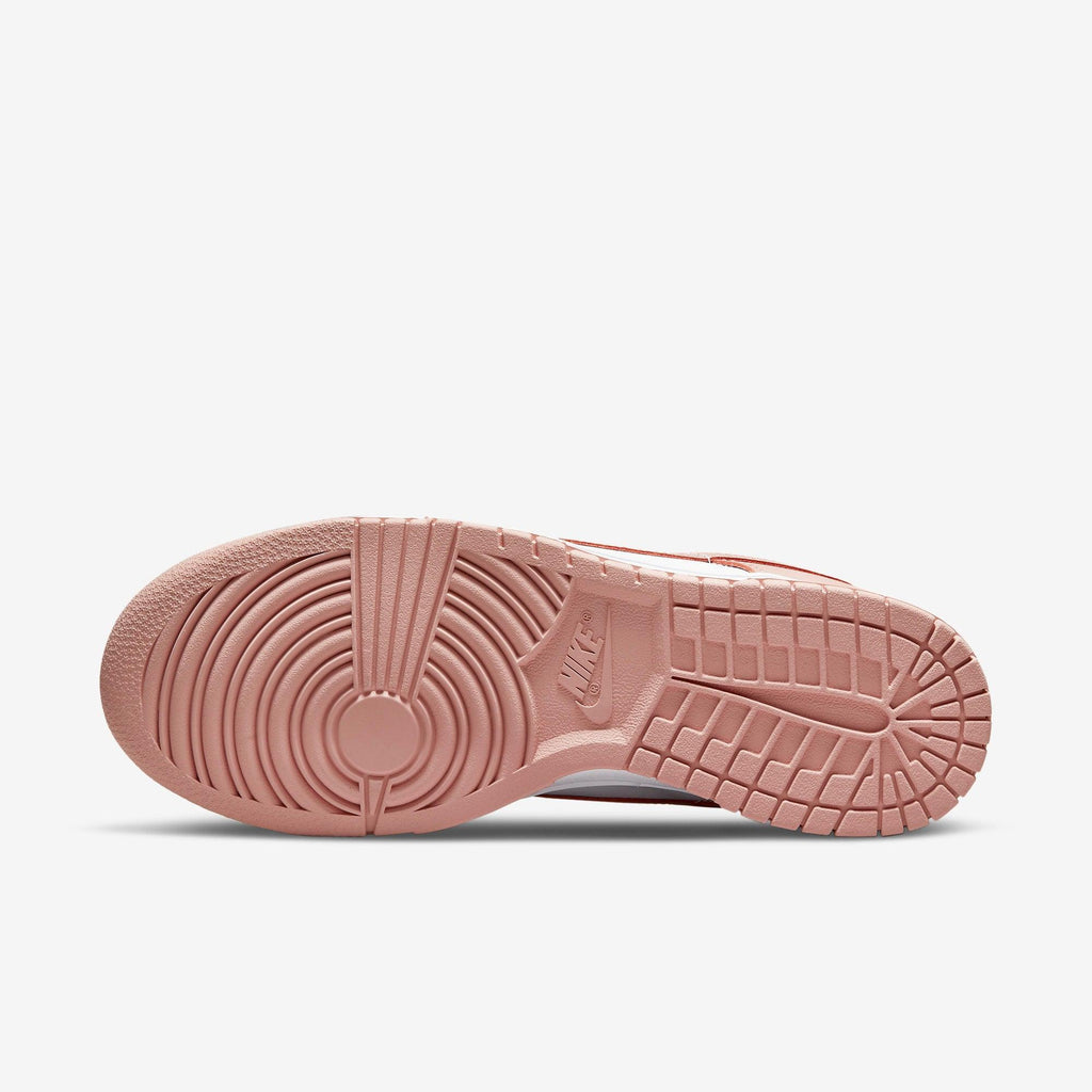 NIKE Wmns Dunk Low "Rose Whisper"