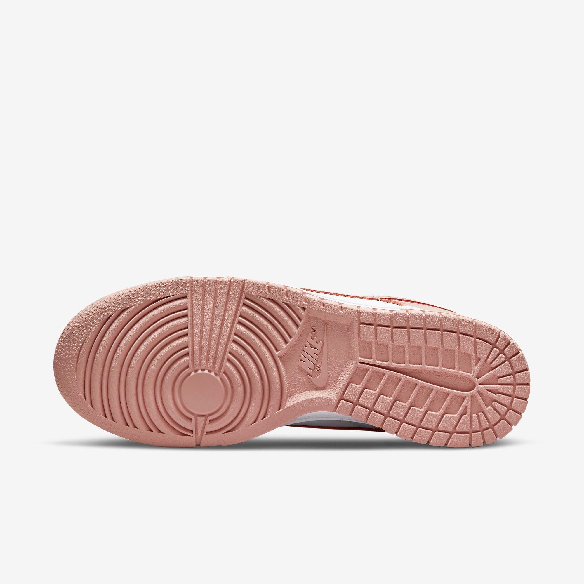 NIKE Wmns Dunk Low "Rose Whisper"