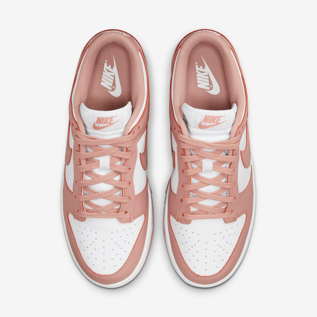 NIKE Wmns Dunk Low "Rose Whisper"