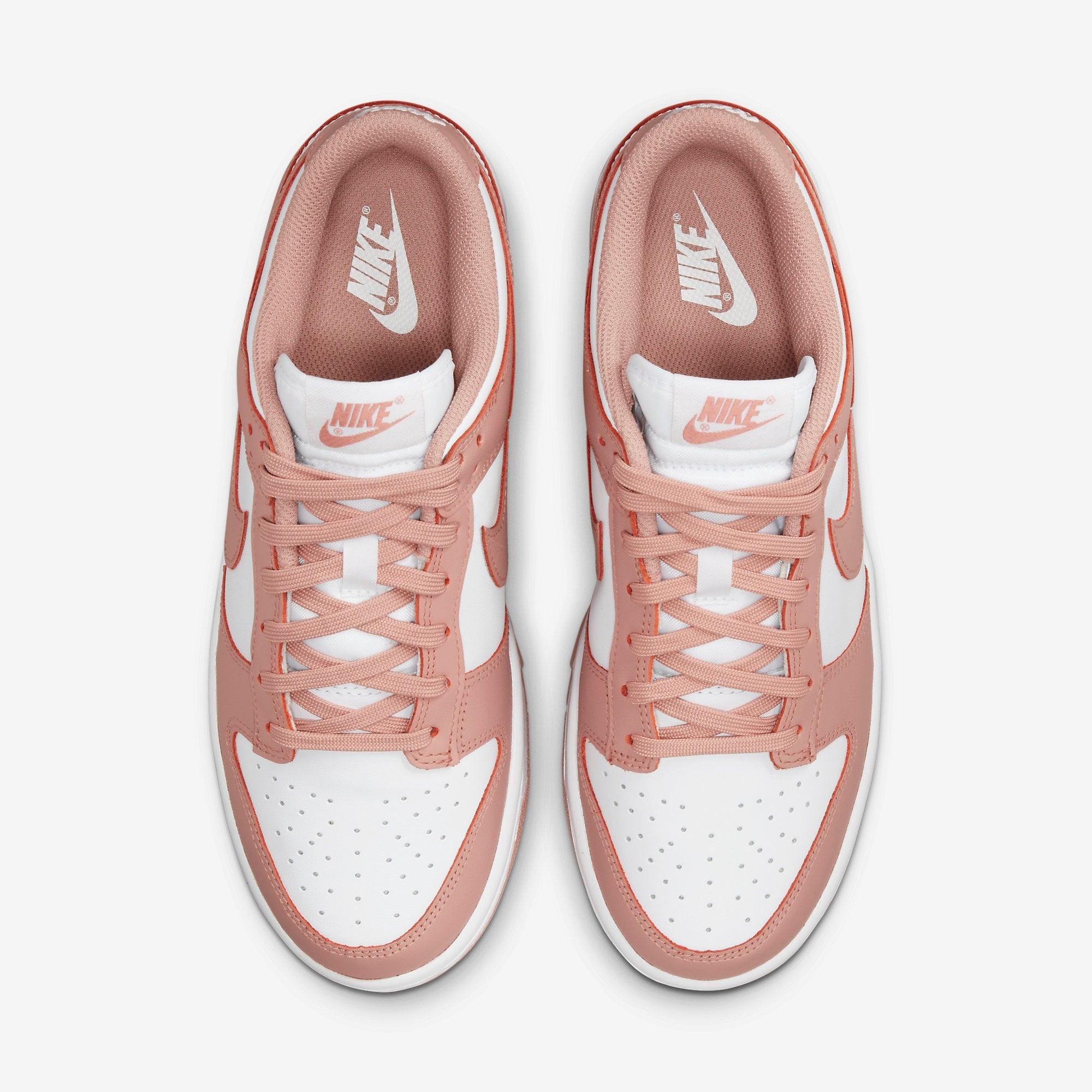 NIKE Wmns Dunk Low "Rose Whisper"