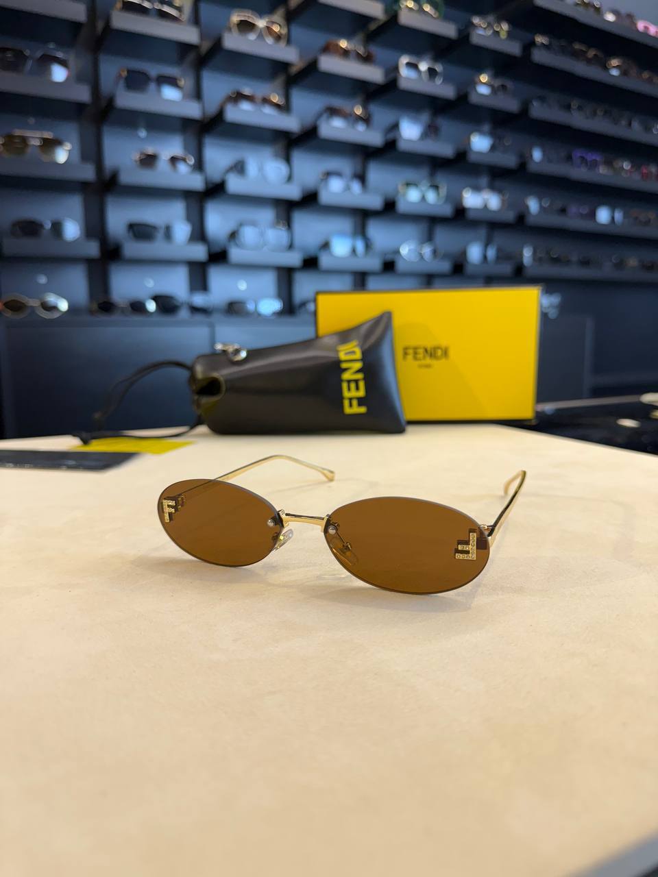FENDI - FF02