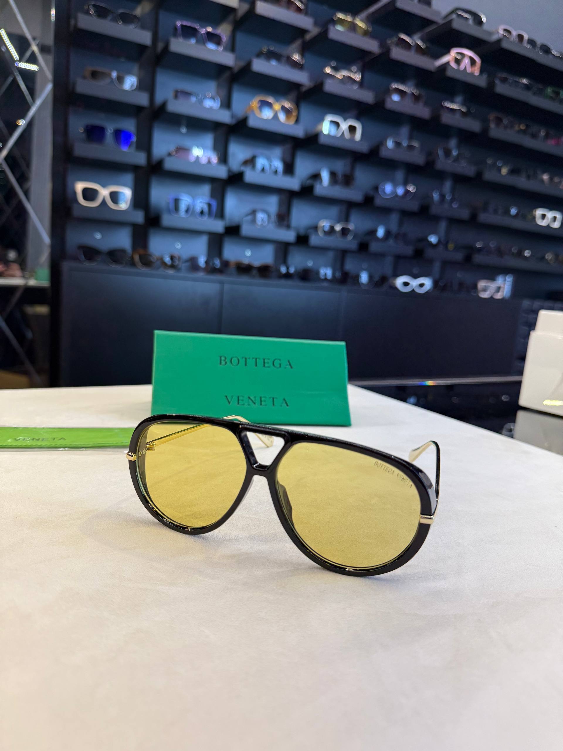 BOTTEGA VENETA BV-03