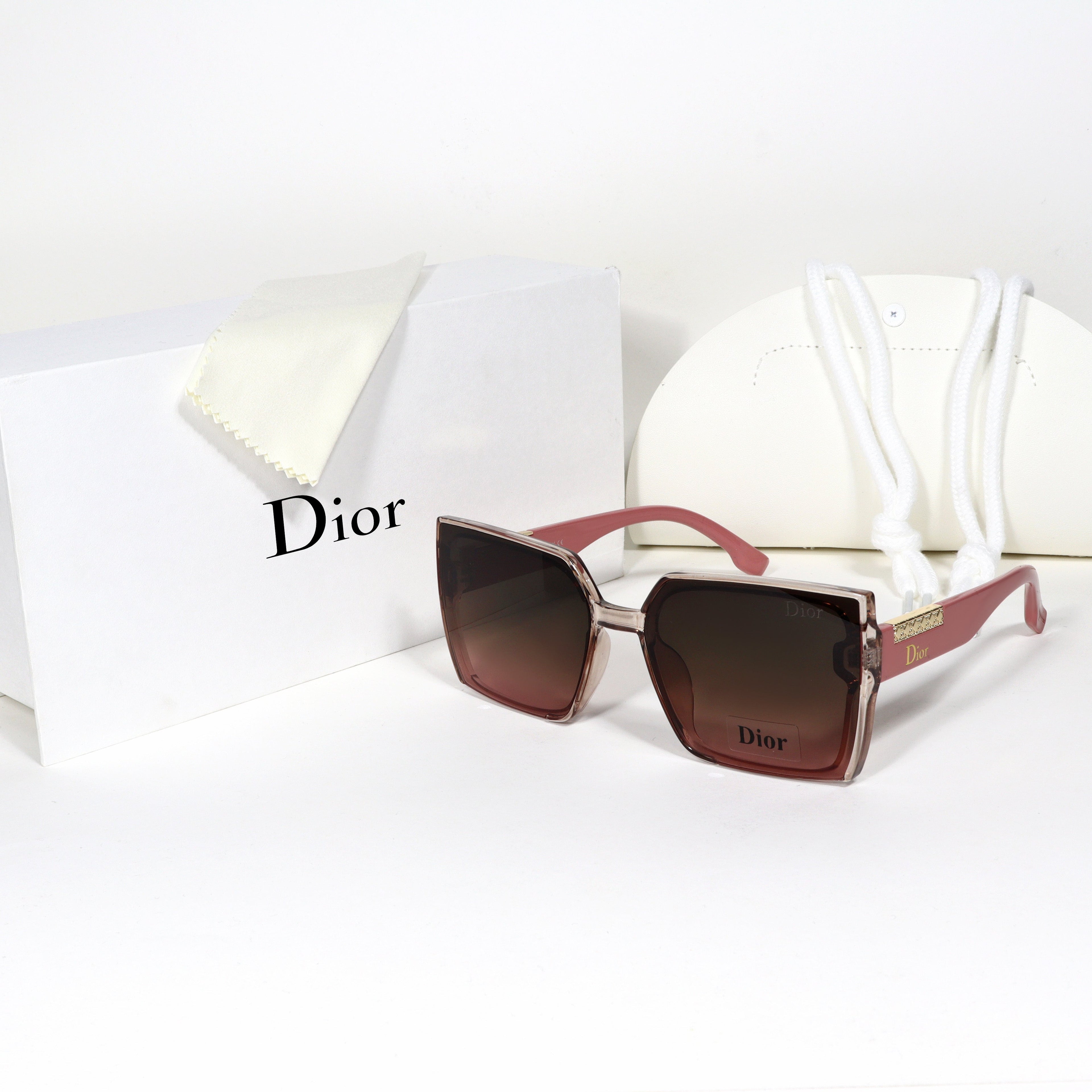 Dior - DR01
